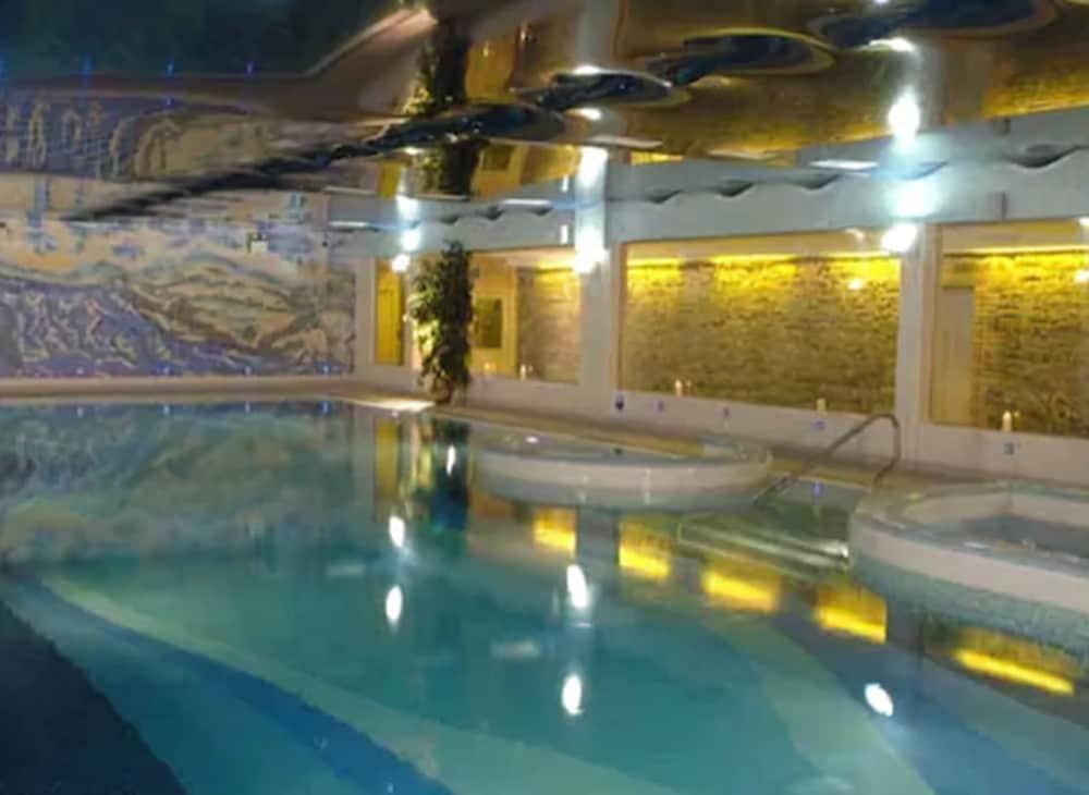 Falls Hotel & Spa إينيستيمون المظهر الخارجي الصورة