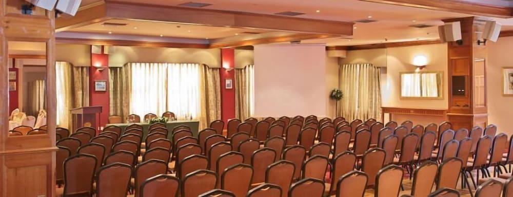 Falls Hotel & Spa إينيستيمون المظهر الخارجي الصورة