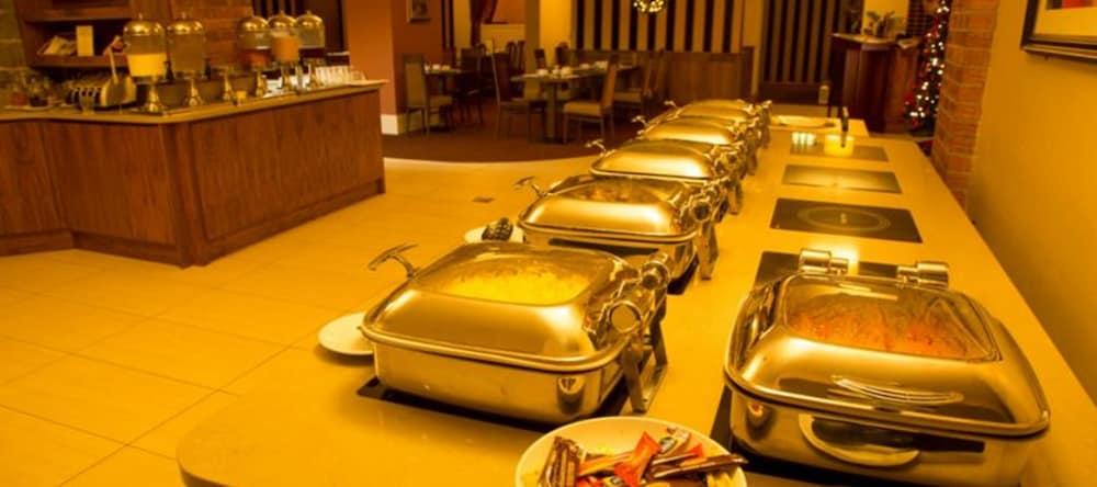 Falls Hotel & Spa إينيستيمون المظهر الخارجي الصورة